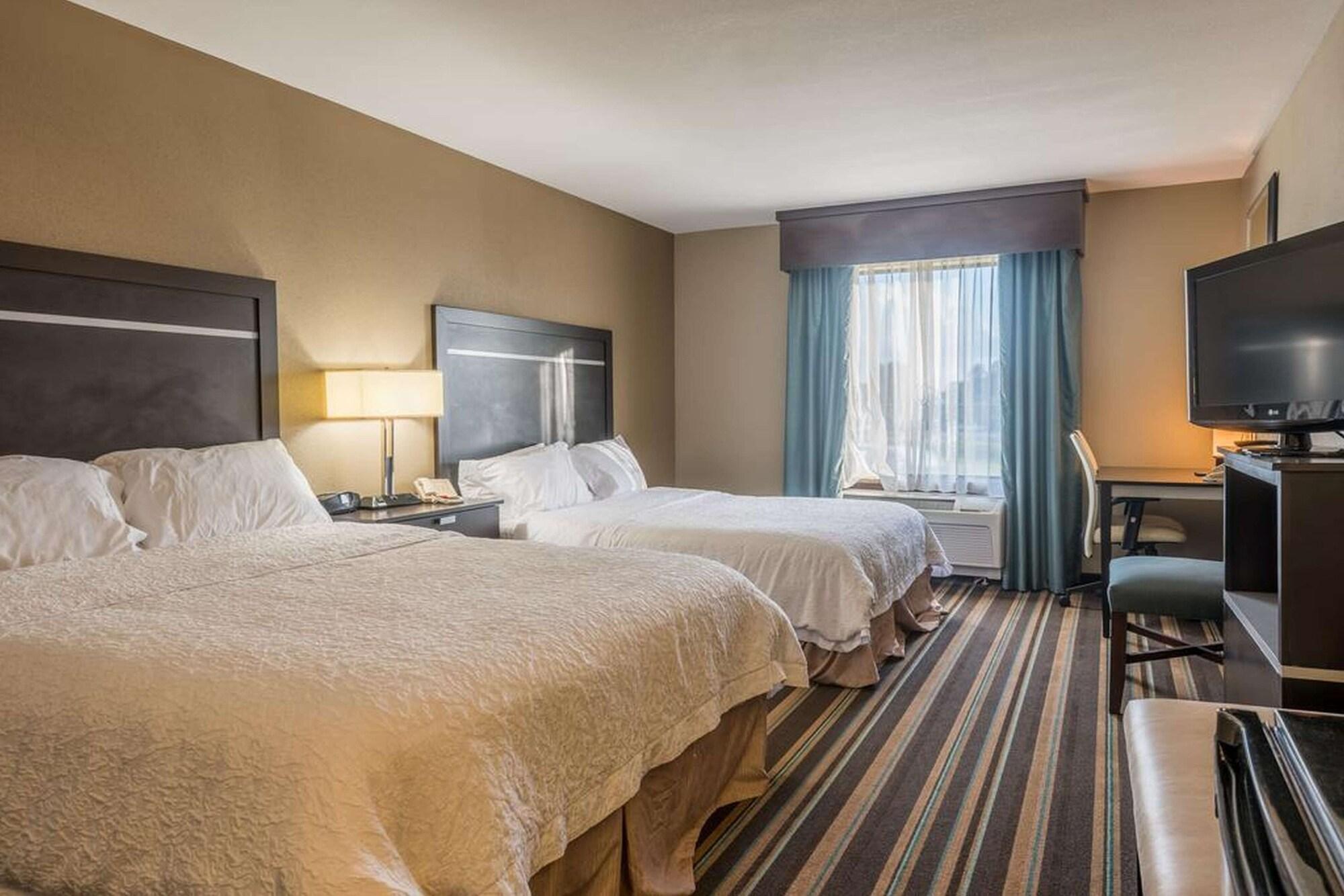 Hampton Inn New Albany Buitenkant foto